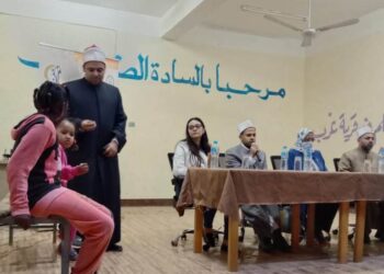 محافظ أسوان يتابع أنشطة حملة العنف الأسرى وخطورته على المجتمع 17 - جريدة المساء