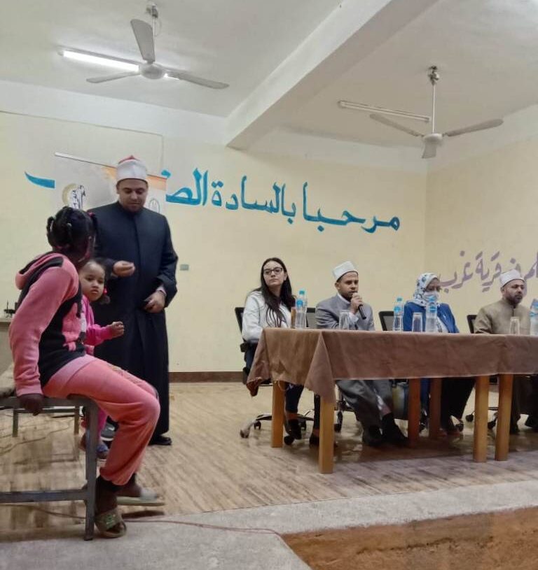 محافظ أسوان يتابع أنشطة حملة العنف الأسرى وخطورته على المجتمع 20 - جريدة المساء محافظ أسوان يتابع أنشطة حملة العنف الأسرى وخطورته على المجتمع 19 - جريدة المساء