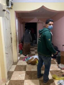 "التضامن" تكثف جهودها بالشارع لإنقاذ المواطنين وأسر بلا مأوى من البرد القارص 25 - جريدة المساء