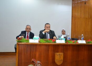 رئيس جامعة الاسكندرية: القضاء على البيروقراطية وتوريد اجهزة بحثية لتسهيل عمل الباحثين 20 - جريدة المساء