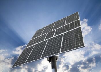 وزيرة التضامن توقع بروتوكول لإنارة بيوت الأولى بالرعاية بالطاقة النظيفة 22 - جريدة المساء