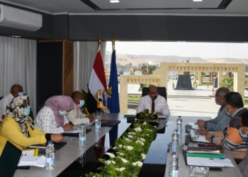 محافظ أسوان : إنهاء 10 مشروعات لصندوق تحيا مصر 27 - جريدة المساء محافظ أسوان : إنهاء 10 مشروعات لصندوق تحيا مصر 26 - جريدة المساء