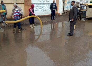 محافظ كفر الشيخ يتابع رفع مياه الأمطار 22 - جريدة المساء