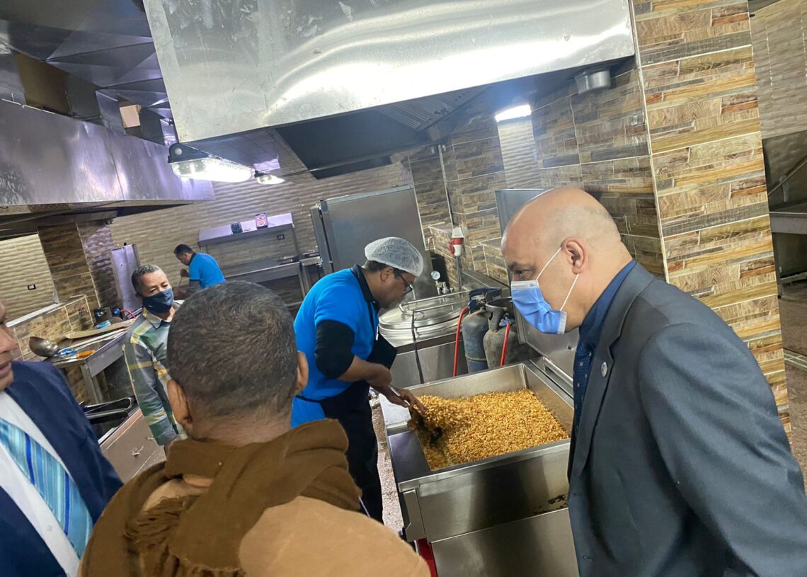 رئيس جامعة اسوان يقوم بزيارة مفاجئة للمدنية الجامعية في ابوالريش 20 - جريدة المساء رئيس جامعة اسوان يقوم بزيارة مفاجئة للمدنية الجامعية في ابوالريش 19 - جريدة المساء