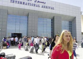 يستقبل مطار الغردقة الدولي ٣الاف سائح روسى اليوم 33 - جريدة المساء
