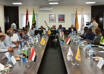 "الجزار" في موقع العمل: الرئيس السيسي يولي أهمية خاصة بمشروع السد التنزاني 17 - جريدة المساء