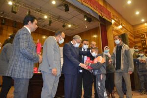 محافظ المنيا يسلم أجهزة "مصر الخير" التعويضية لعدد من ذوى الإعاقة بقرى "حياة كريمة" بملوى 22 - جريدة المساء محافظ المنيا يسلم أجهزة "مصر الخير" التعويضية لعدد من ذوى الإعاقة بقرى "حياة كريمة" بملوى 21 - جريدة المساء