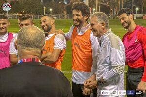 على هامش تدريبات المنتخب: زيارة رئيس الاتحاد القطري وأبو ريدة.. والاطمئنان على حمدي فتحي 21 - جريدة المساء