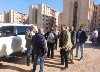 مسئولو"الإسكان" يتفقدون شقق المبادرة الرئاسية “سكن لكل المصريين” بمدينة أكتوبر الجديدة 21 - جريدة المساء