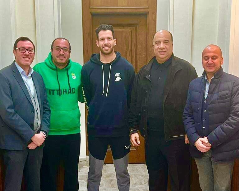 رسمياً : شوشه يوقع على " تجديد " تعاقده مع " سلة " زعيــم الثغــر 17 - جريدة المساء