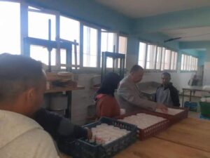 "الطيبى" يتابع سير العمل بالمجزر الآلى ومصنع الألبان ومحطة تسمين العجول .. بقنا 27 - جريدة المساء