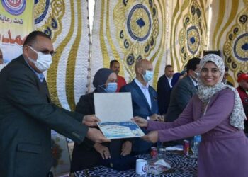 محافظ الشرقية يشهد إحتفالية تخريج 70 متعاف من مستشفى العزازي للصحة النفسية وعلاج الإدمان 33 - جريدة المساء