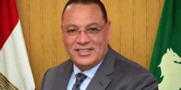 محافظ الشرقية :إنشاء وتطوير 119 مدرسة وإدارة تعليمية 1 - جريدة المساء