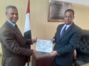 تكريم المشاركين فى دورات مركز التحكيم بكلية الحقوق بقنا .. صور 43 - جريدة المساء