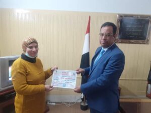 تكريم المشاركين فى دورات مركز التحكيم بكلية الحقوق بقنا .. صور 55 - جريدة المساء