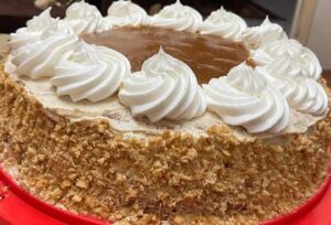 تورتة بالكريمه وصوص الكراميل بمناسبة العام الجديد 20 - جريدة المساء تورتة بالكريمه وصوص الكراميل بمناسبة العام الجديد 19 - جريدة المساء