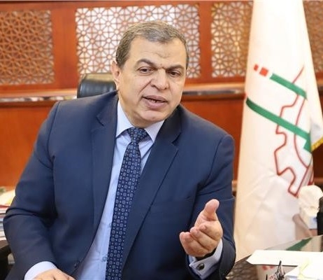 القوى العاملة: تعيين 34 شابا.. والتفتيش على 82 منشأة بشمال سيناء   19 - جريدة المساء