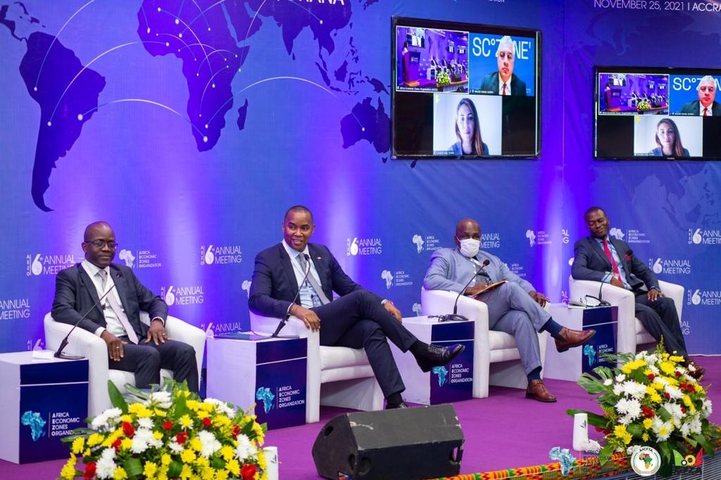 اقتصادية قناة السويس تفوز بعضوية اللجنة التنفيذية لمنظمة AEZO الإفريقية 19 - جريدة المساء