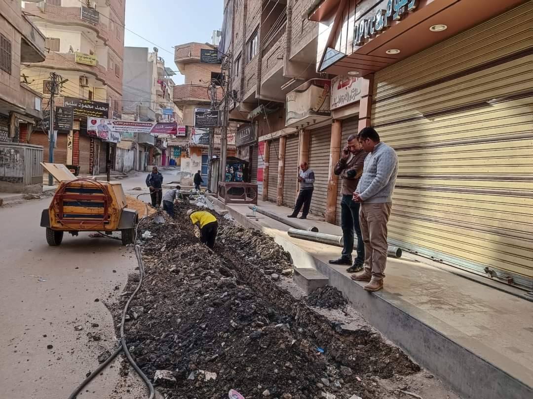 إنشاء خط لتصريف مياه الأمطار.. بدسوق 20 - جريدة المساء إنشاء خط لتصريف مياه الأمطار.. بدسوق 19 - جريدة المساء