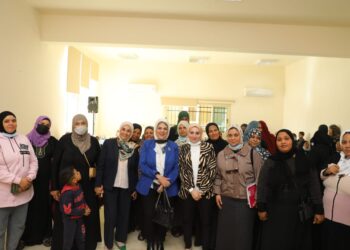 قومى المرأة يناقش مخاطر الزواج المبكر وختان الإناث 22 - جريدة المساء