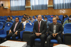 تكريم طلاب جامعة جنوب الوادى المشاركين فى افتتاح طريق الكباش 31 - جريدة المساء