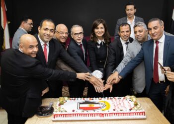 وزيرة الهجرة تلتقي الجالية المصرية في دبي   17 - جريدة المساء