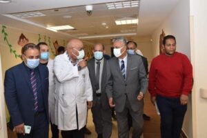 رئيس جامعة جنوب الوادى يزور مستشفى شفاء الأورمان بالأقصر 31 - جريدة المساء رئيس جامعة جنوب الوادى يزور مستشفى شفاء الأورمان بالأقصر 30 - جريدة المساء