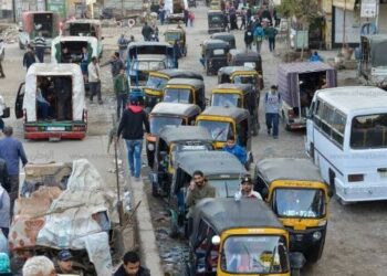 جلطة مرورية.. تضرب مدن القليوبية 17 - جريدة المساء