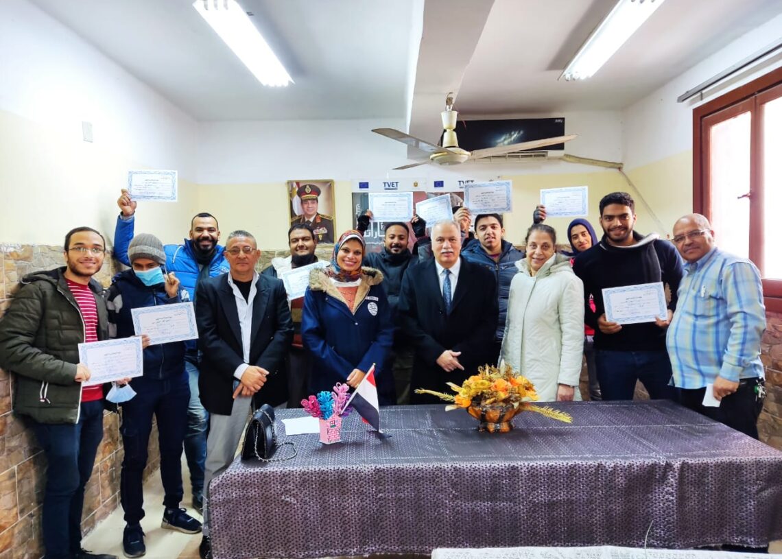 11 متدرباً تسلموا شهادات التخرج على مهنة ميكانيكا السيارات بالاسكندرية 19 - جريدة المساء