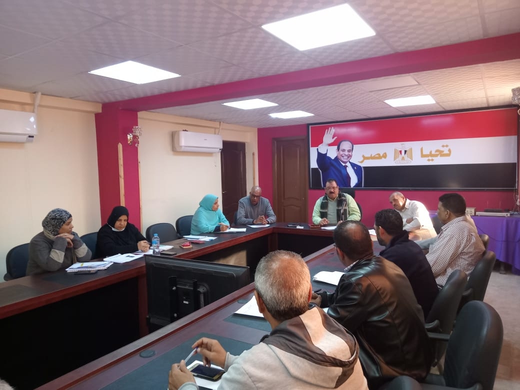 "سفاجا" تتزين استعدادا للعيد القومي للمحافظة 19 - جريدة المساء