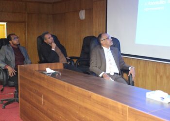 مستشفيات قنا الجامعية تنظم ورشة عمل على الأشعة التلفزيونية لتنمية قدرات شباب الأطباء 18 - جريدة المساء