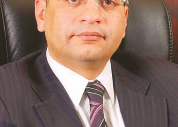 خبير اقتصادي : تأسيس وحدة لخدمات الشركات المقيدة البورصة يدعم قدرات وتنافسية سوق الأوراق المالية المصري 33 - جريدة المساء