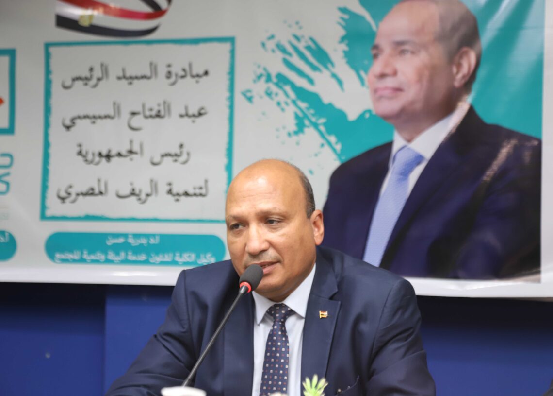 مجلس شئون خدمة المجتمع بجامعة جنوب الوادى يناقش إنجازات الكليات بقنا والغردقة 18 - جريدة المساء