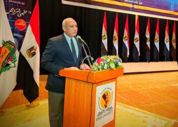 محافظ المنيا.. الرقابة الإدارية الشريك الأهم في حماية المال العام 30 - جريدة المساء