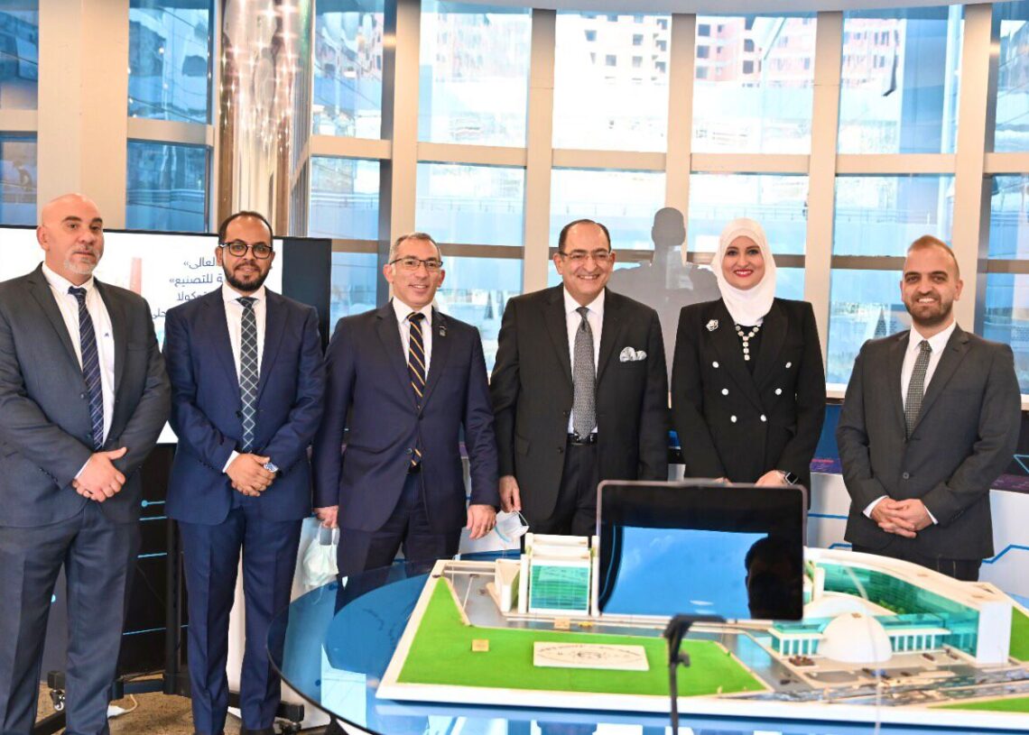 تعاون بين «بحوث الالكترونيات» و«تحديث الصناعة» لتوفير الطاقة باستخدام تكنولوجيا متطورة 19 - جريدة المساء