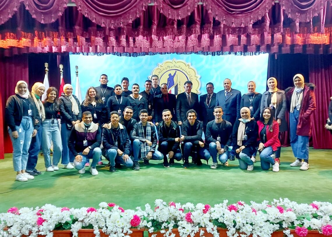 انطلاق برنامج تدريبي لإعداد الطلاب المشاركين في "إعداد القادة" 18 - جريدة المساء