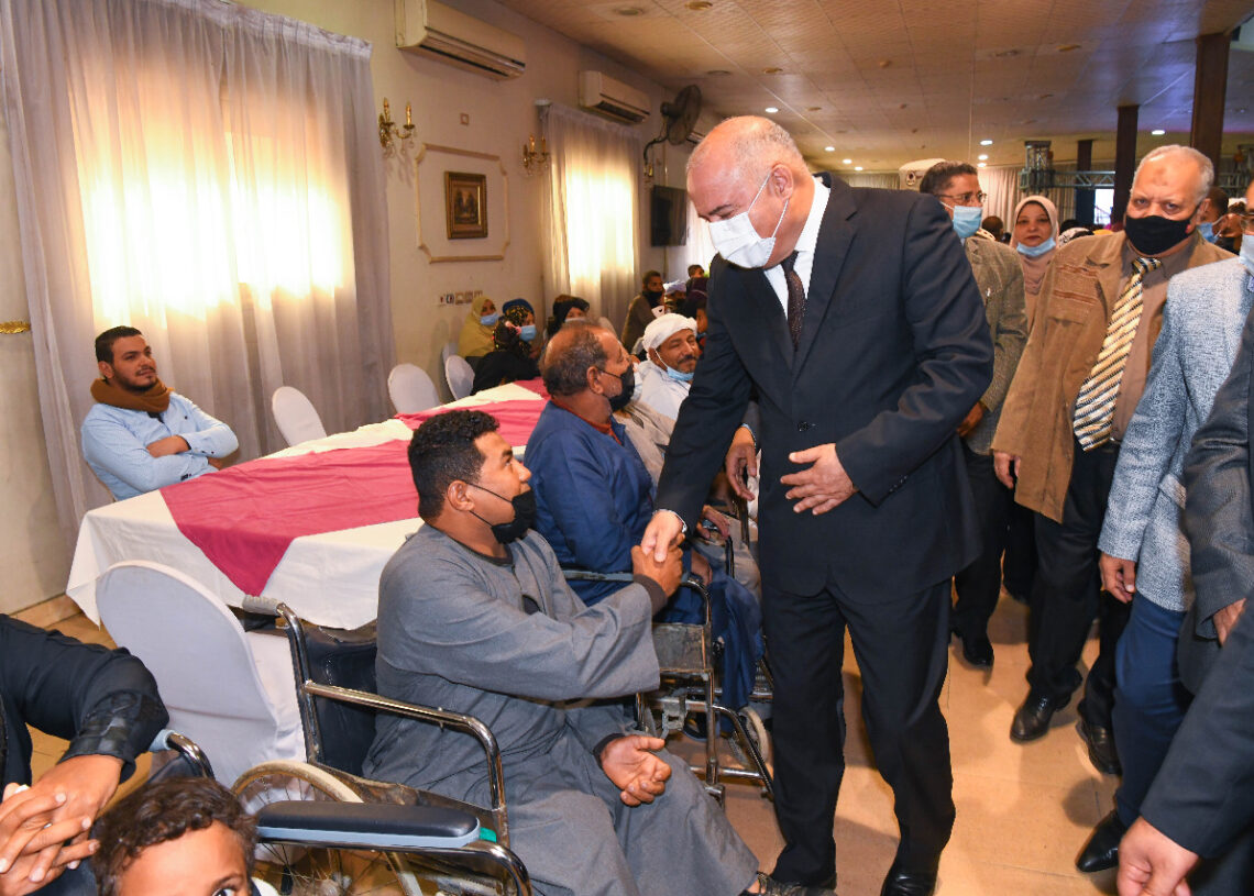 120 جهاز تعويضى لذوى الهمم .. بقنا 16 - جريدة المساء