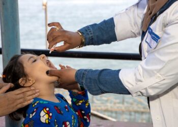 غدًا ..بدء الحملة القومية للتطعيم ضد شلل الأطفال بقنا 29 - جريدة المساء