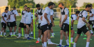 المنتخب الوطني يؤدي مرانه اليوم استعدادا لمواجهة قطر بعد غد في كأس العرب 2 - جريدة المساء المنتخب الوطني يؤدي مرانه اليوم استعدادا لمواجهة قطر بعد غد في كأس العرب 1 - جريدة المساء