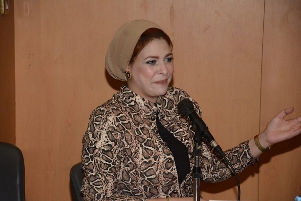 العين بالعين.. قصيدة للشاعرة هناء الكومي 15 - جريدة المساء