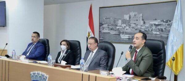 محافظ الإسكندرية يشيد بدور صندوق مكافحة الإدمان فى حماية الشباب من تعاطى المخدرات 15 - جريدة المساء