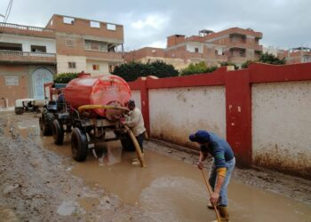 محافظ كفر الشيخ : جهود مستمرة لرفع مياه الأمطار بمدن وقرى المحافظة 19 - جريدة المساء