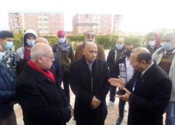 وكيل وزارة تعليم مطروح يقوم بجولة تفقدية مفاجئة بمدرسة النووية بالضبعة 23 - جريدة المساء