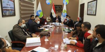 الموقف التنفيذي لمشروعات حياة كريمة على طاولة النقاش بمياه أسيوط 1 - جريدة المساء