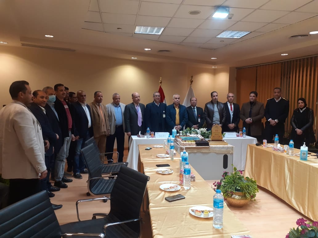 الطيار حسين السعيد مديرا لمطار أسيوط الدولى 20 - جريدة المساء الطيار حسين السعيد مديرا لمطار أسيوط الدولى 19 - جريدة المساء