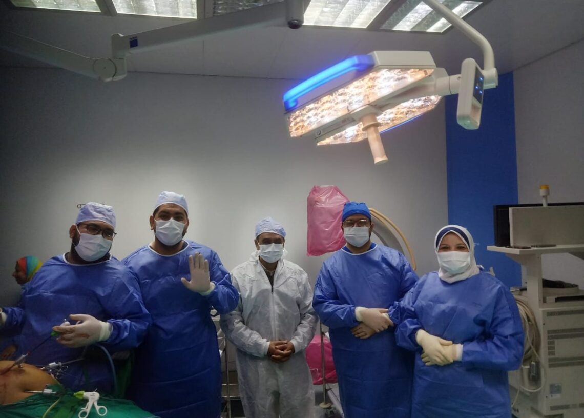 اول عملية لاصلاح فتق الحجاب الحاجز باستخدام المنظار الجراحي ببني سويف التخصصي 19 - جريدة المساء