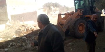 إزالة 4 حالات تعدي بمراكز المنيا ضمن الموجة 19 2 - جريدة المساء إزالة 4 حالات تعدي بمراكز المنيا ضمن الموجة 19 1 - جريدة المساء