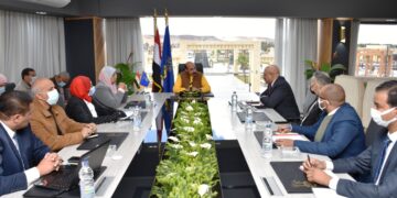 محافظ أسوان يطالب بالإسراع بطرح عدد من المشروعات الإستثمارية الجاهزة 1 - جريدة المساء