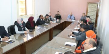 الدراسات العليا تبحث إجراءات رفع ملف جامعة سوهاج على موقع تايمز العالمي 1 - جريدة المساء