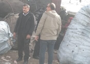محافظة الاسكندرية بالتعاون من شرطة البيئة تداهم وكر للنباشين بأبيس العاشرة وتحرر 12 محضر 22 - جريدة المساء